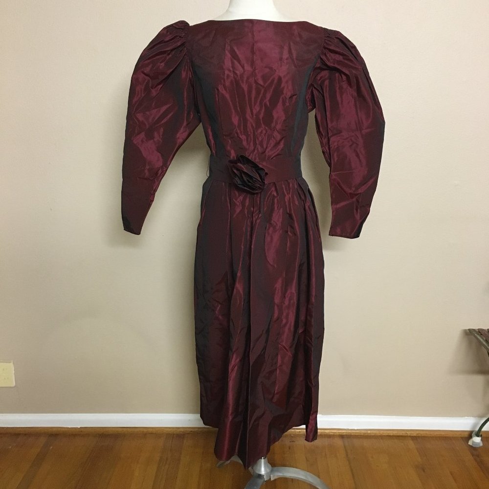 Puffy Sleeve Boat neck Maroon Iridescent dress